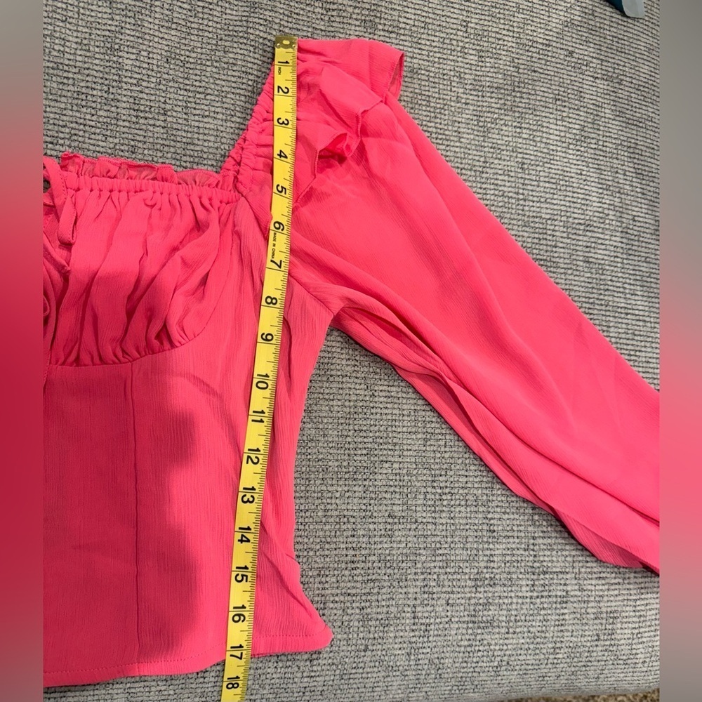 VICI Collection Julie Ruffle Shoulder Crop Top in Pink at Nordstrom, Size MEDIUM - Picture 10 of 11